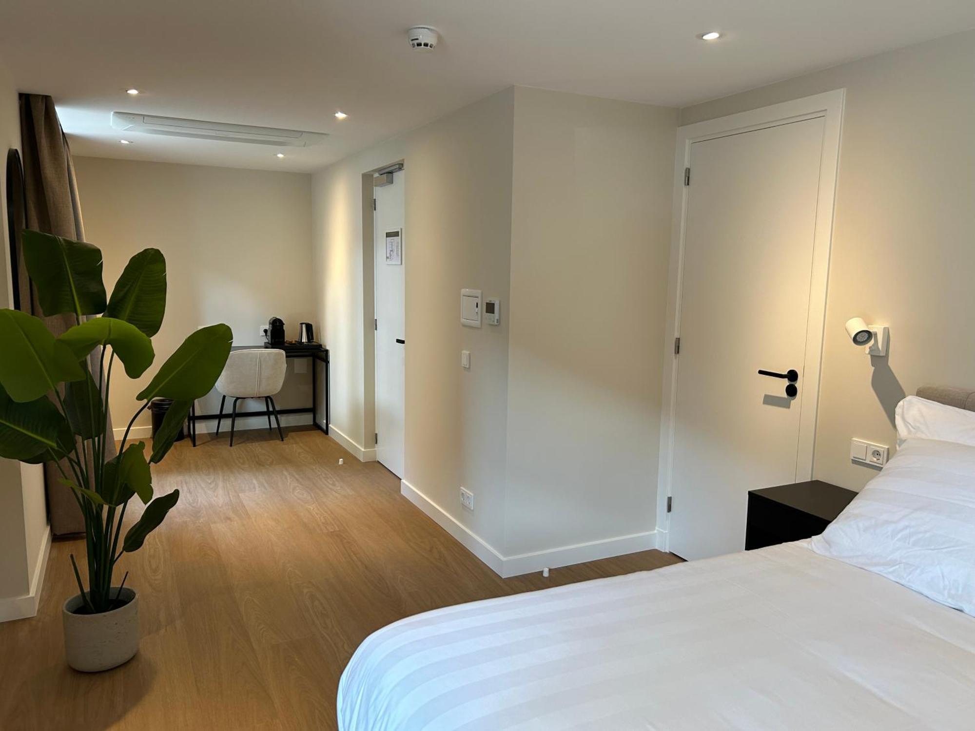 Hotel De Slapende Hollander Kaatsheuvel Bagian luar foto